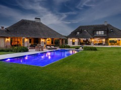 Hybrid Pools De perfecte balans tussen natuur en comfort